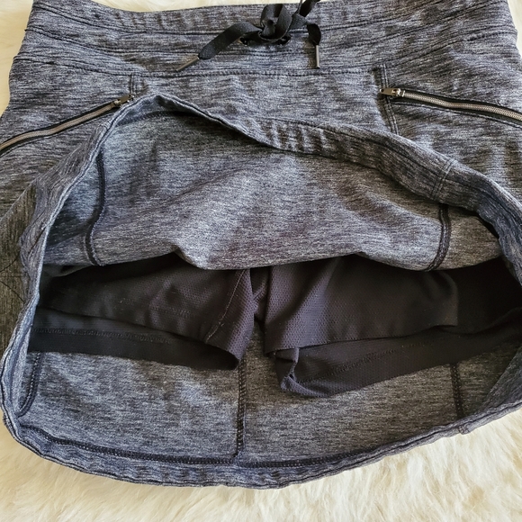 Athleta Metro Skort in Heather Black Size Small - Picture 4 of 11